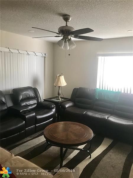 1st image of 4467 Carambola Cir S