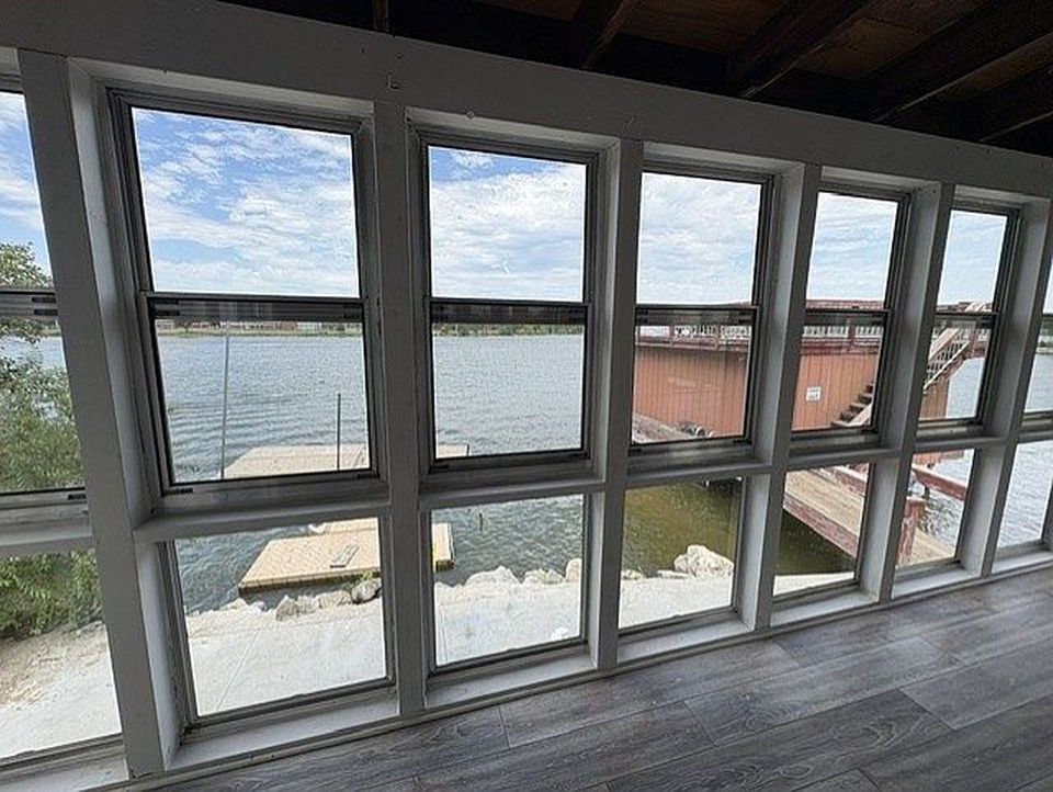 4428 N 7th St - Property Image