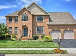 54 Stone Run Dr, Mechanicsburg, PA 17050