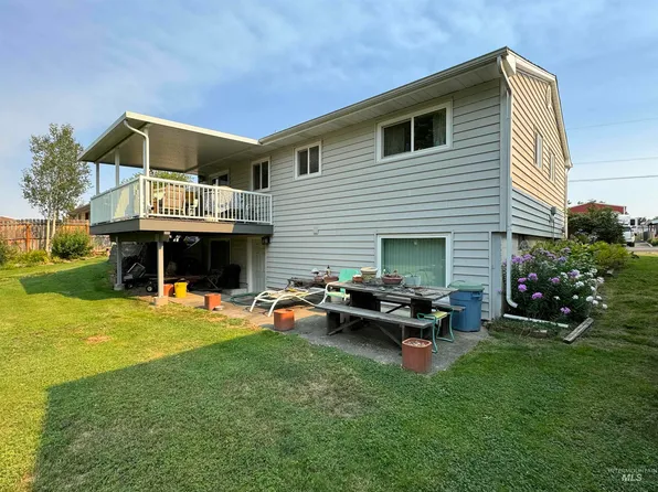 1437 Bryden Dr, Lewiston, ID 83501