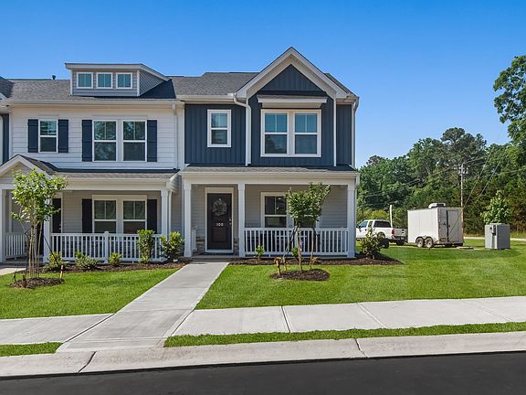 2nd image of 102 Wyndham Way