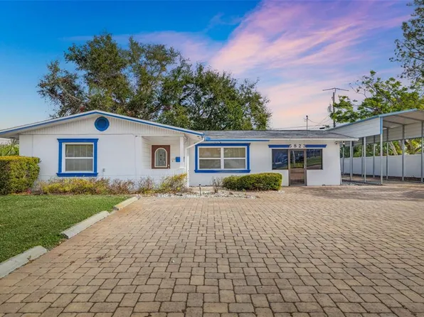 5823 26th St W, Bradenton, FL 34207