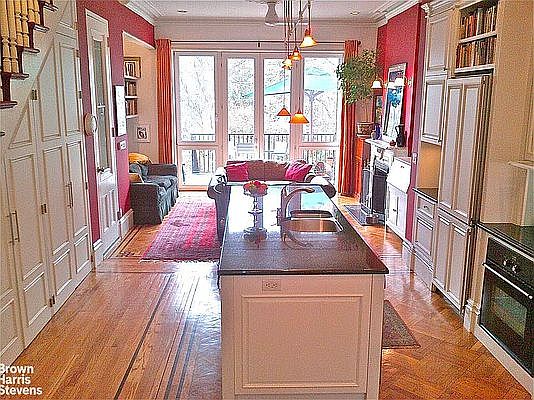 1st image of 728 Carroll St #1