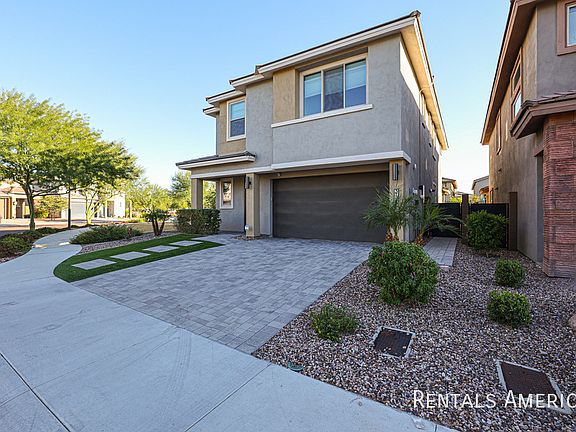 2nd image of 3141 E Louise Dr
