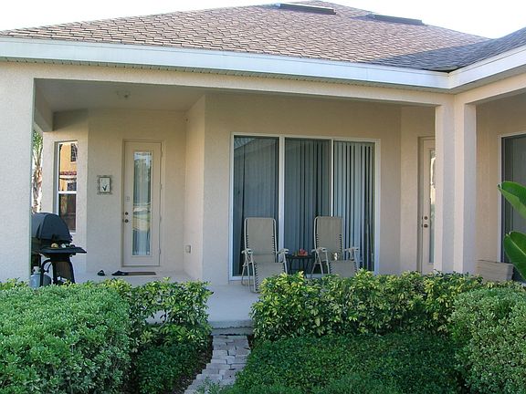 3rd image of 7401 Velleux St