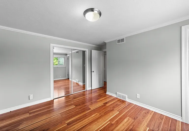 10055 Concord Ct — Photo 25