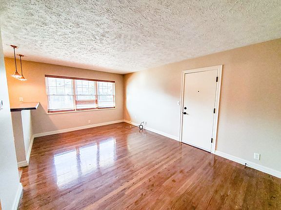 5th image of 603 S 35th Ave #6-A650