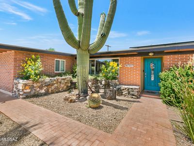 7657 E Morelos Pl, Tucson, AZ, 85710
