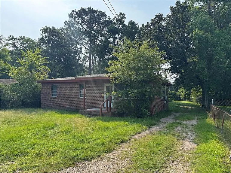 2805 Harper Ave — Photo 19