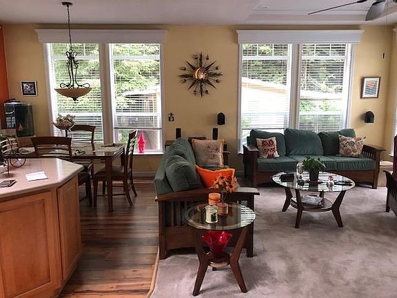 4th image of 25 Kelldon Dr #25