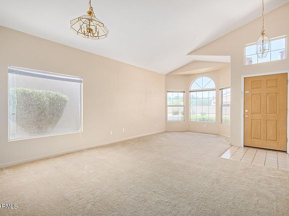 5th image of 1023 E MISSION Drive
