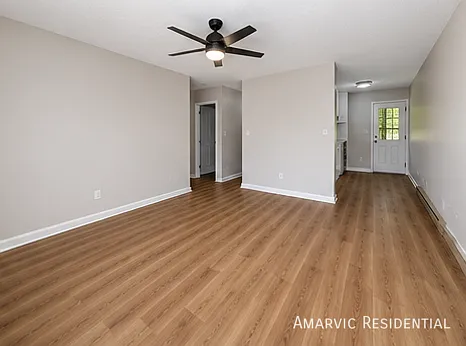 2048 Godwin Ln — Photo 6