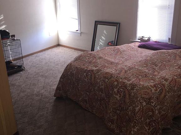 3rd image of 128 Silver Lake Plz APT D