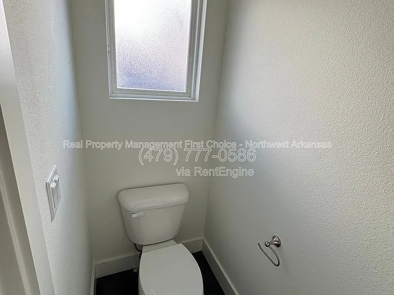720 Sun Meadow Dr — Photo 17