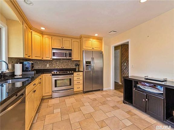 5th image of 314 2nd St