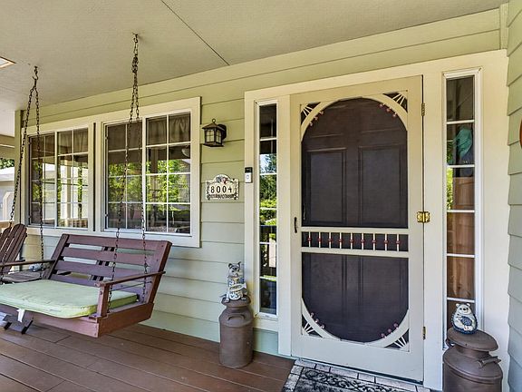 4th image of 8004 Withrow Ct