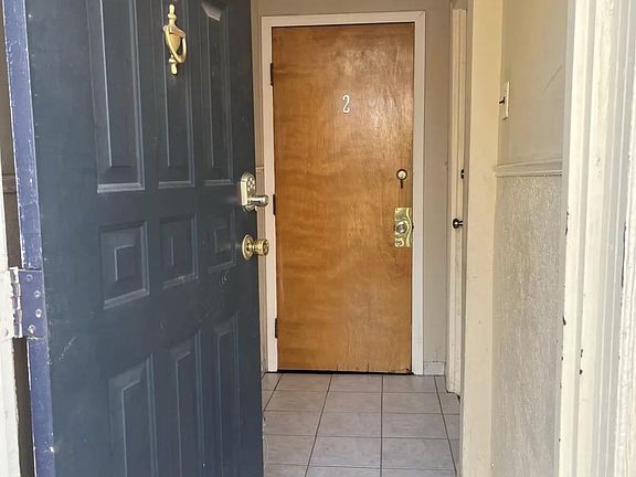 3rd image of 1544 McKean St