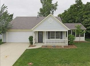 9406 Claymount Ln, Fishers, IN 46037