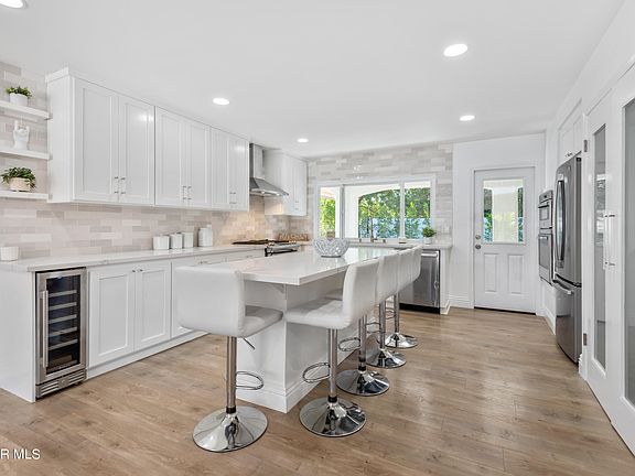 4th image of 4323 Hartfield Ct