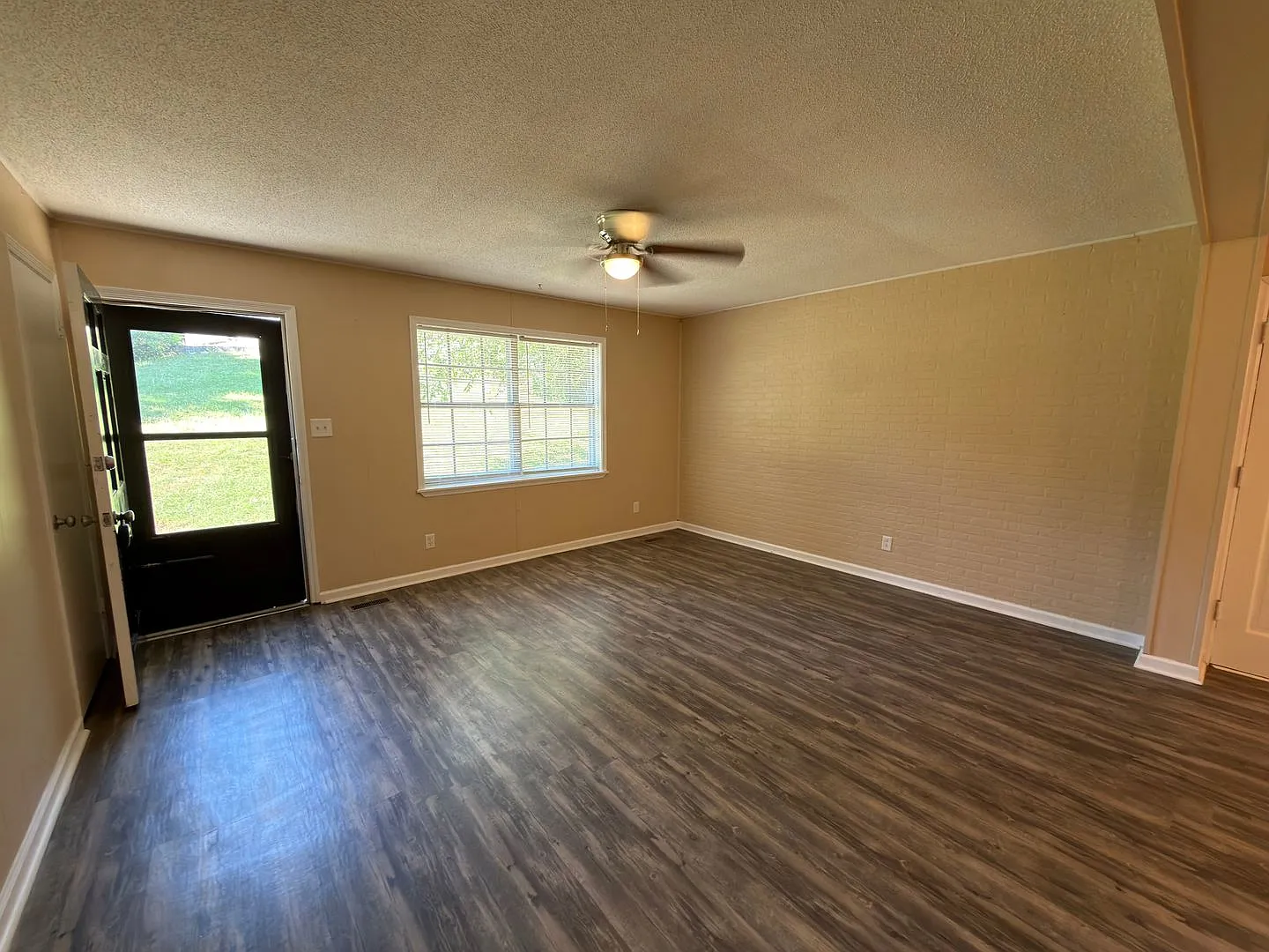 4740 Treemont Cir — Photo 2