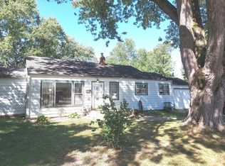 913 Woodlawn Dr, Anderson, IN 46012