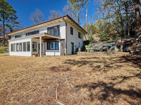 2285 Marion Anderson Rd, Hot Springs, AR 71913