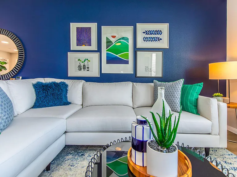 Azure Apartments — Photo 49