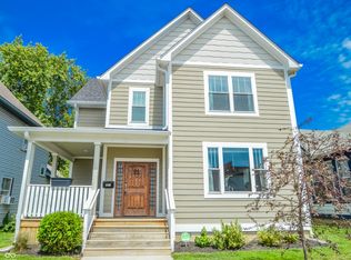 1814 E 11th St, Indianapolis, IN 46201