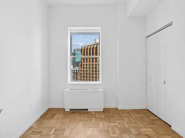 20 Exchange Place image 4 of 24