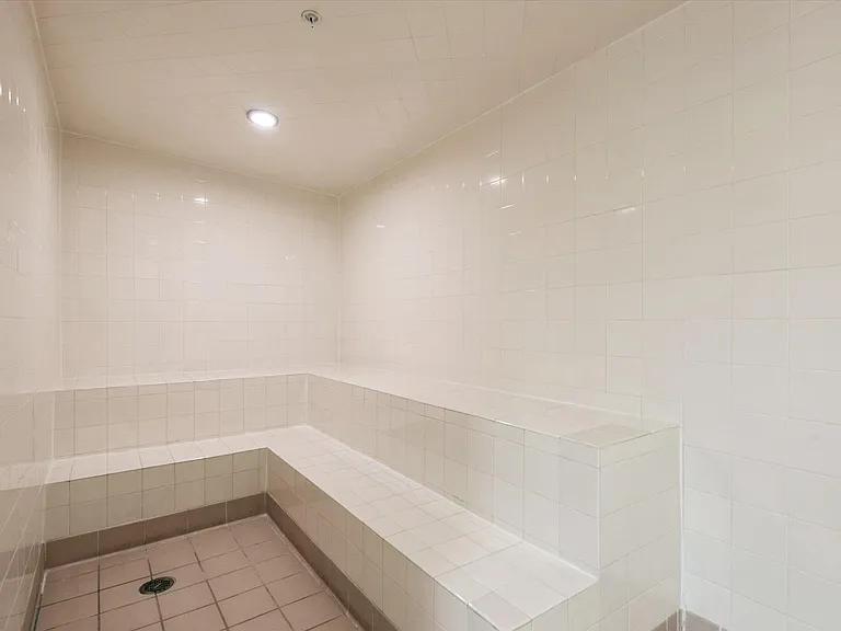 511 SE 5th Ave #2115 — Photo 36