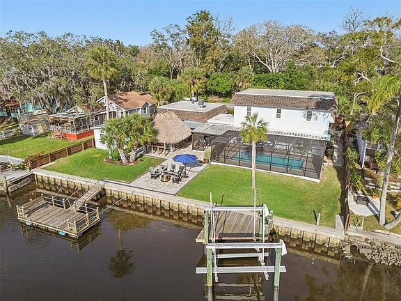 3rd image of 5809 Rio Dr