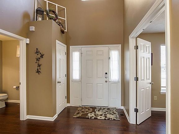 2nd image of 9107 N Driftwood Ct
