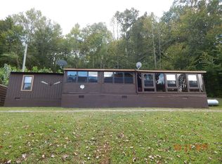 300 Kizer Ridge Rd, Erin, TN 37061