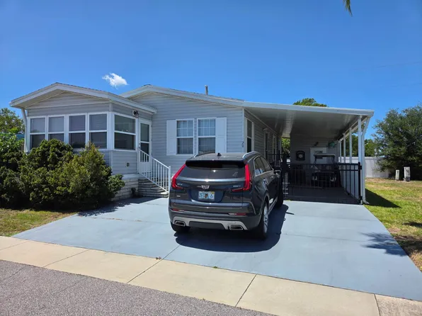 29 Beechwood Ln, Largo, FL 33770