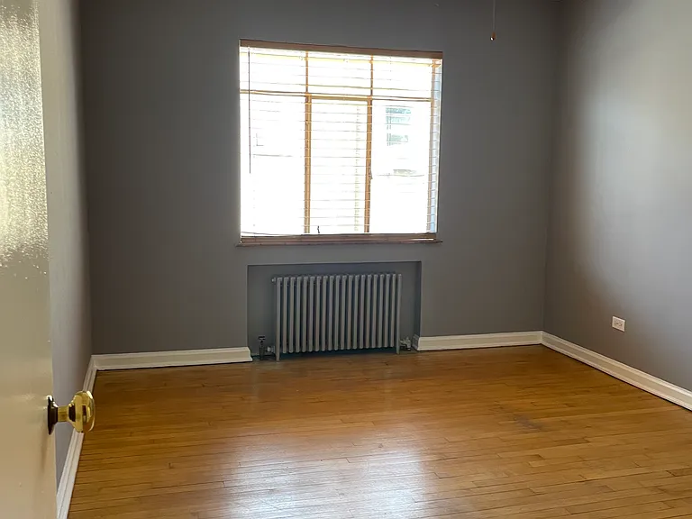 1375 N Pearl St #8 — Photo 11