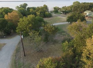 320 W Lane St, Quinlan, TX 75474