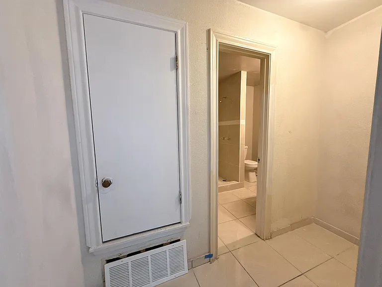 106 Florida St — Photo 10