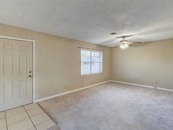 3rd image of 5701 NW Ash Ave