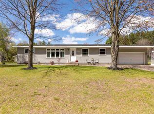 2500 Plover Springs Dr, Plover, WI 54467