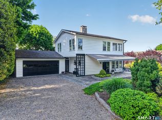 28 Orchard St, Stonington, CT 06378
