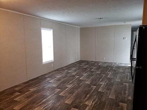 2nd image of 4855 Brooks Dr