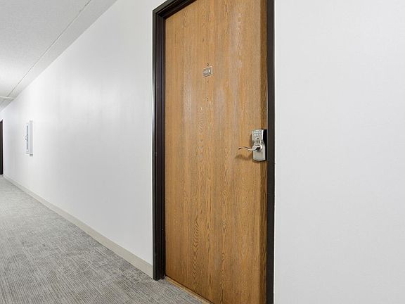 5th image of 1110 3rd Ave N APT 401W