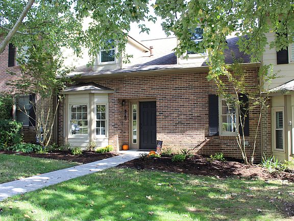 2nd image of 8740 Wimbledon Dr