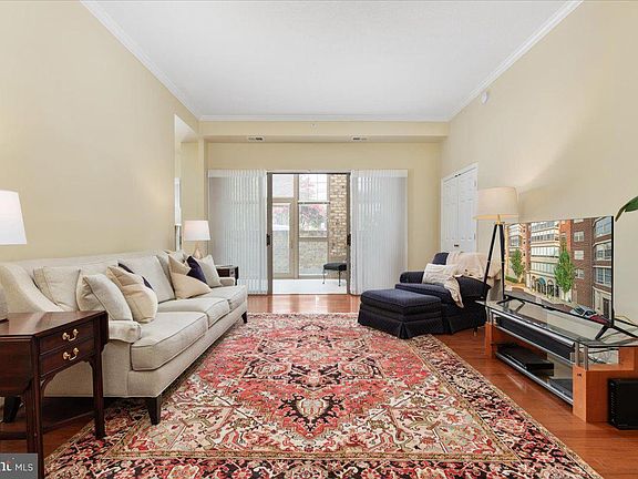 5th image of 19370 Magnolia Grove Sq Unit L04