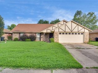 2405 Brookside Dr, Bossier City, LA 71111