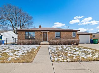 1513 Delores St, Green Bay, WI 54304