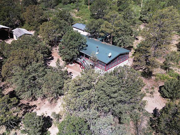 3rd image of 88 Chresta Loma Dr