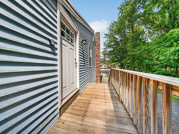 3rd image of 79 Ross Road