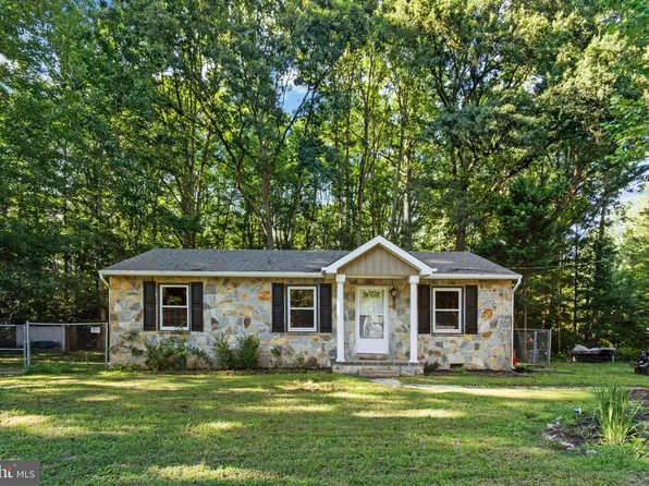 5539 Cedon Rd SW, Woodford, VA 22580