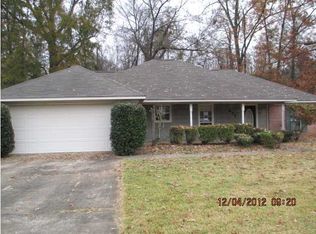 470 Siwell Meadows Dr, Byram, MS 39272